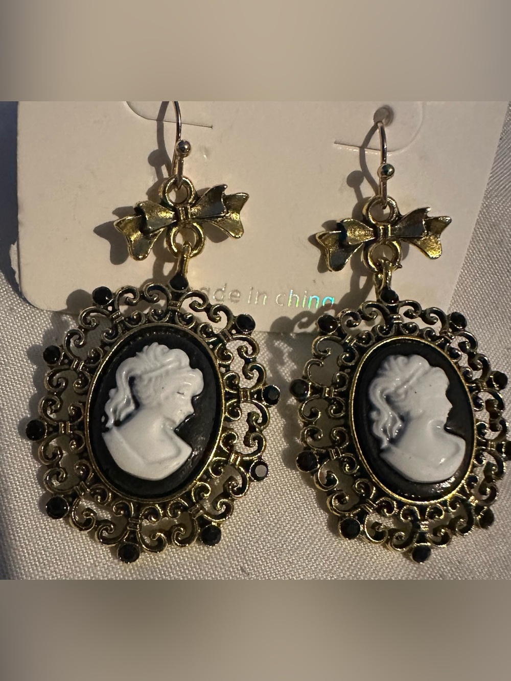 Gold-Tone Black & White Cameo Like Dangle Earrings